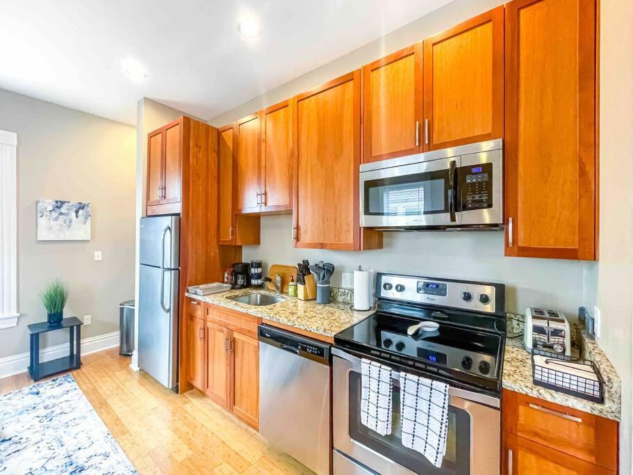 Modern Studio Full Kitchen & Balcony The Hill Tower Grove エクステリア 写真